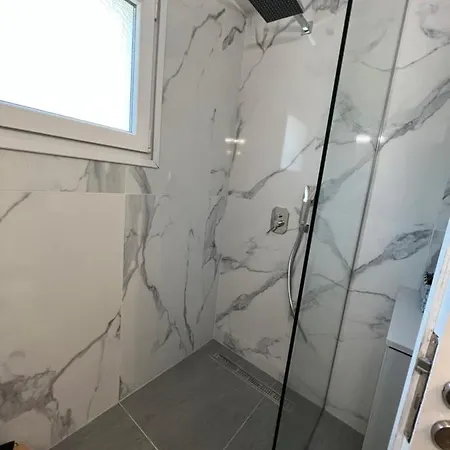 Appartement Karma - Modern *